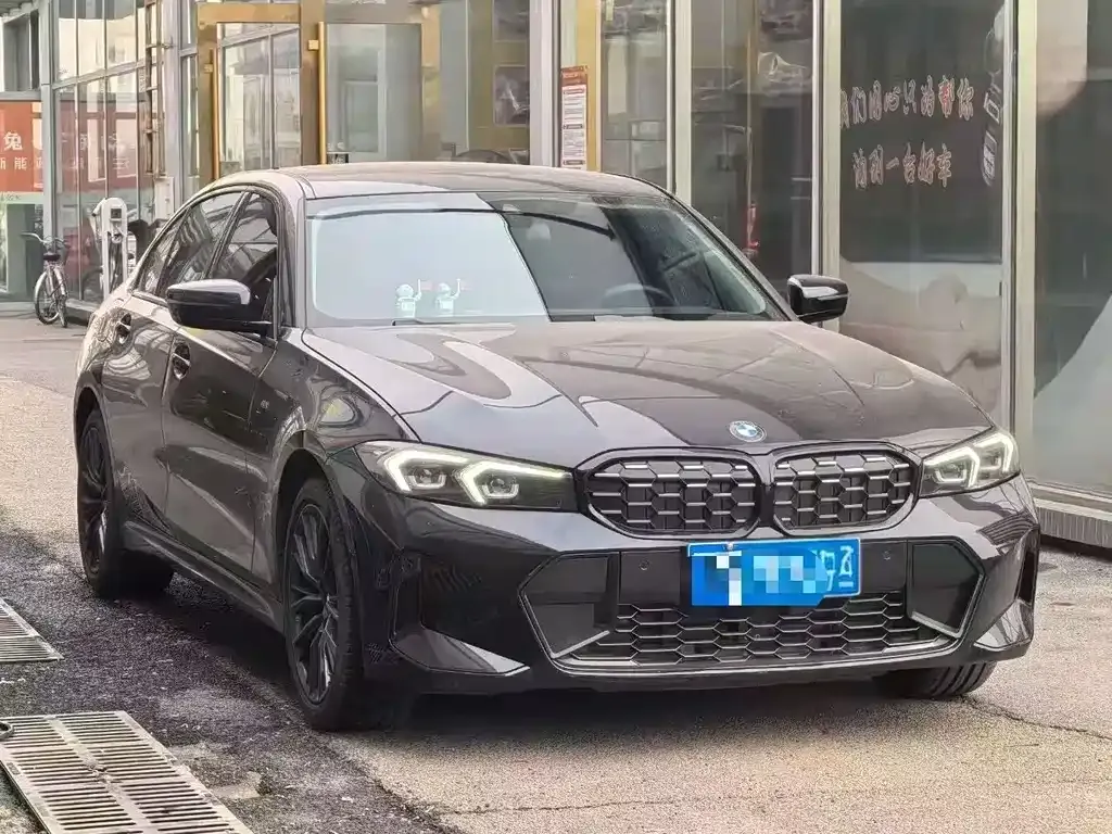 BMW 3 Series 2024 из CN, фото 2