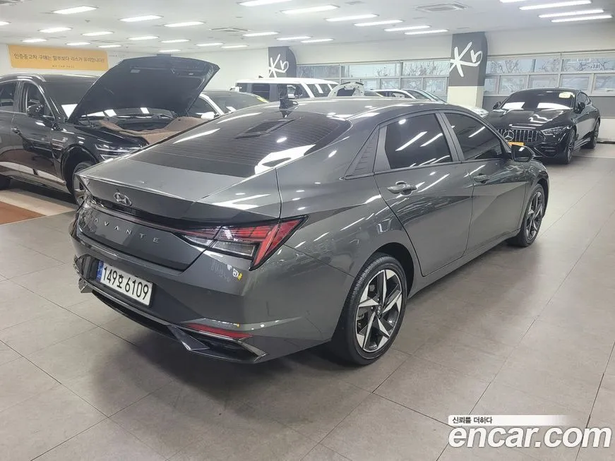 Hyundai AVANTE 2021 из KR, фото 2