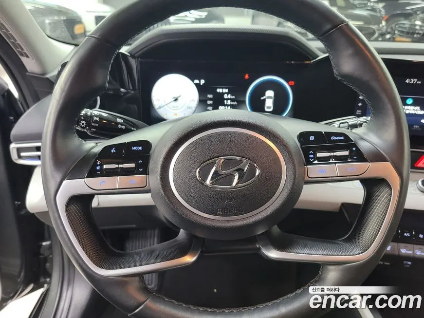 Hyundai AVANTE 2021 из KR, фото 3