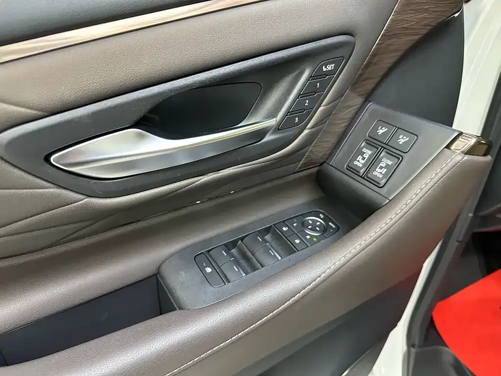 Toyota Vellfire 2024 из CN, фото 10