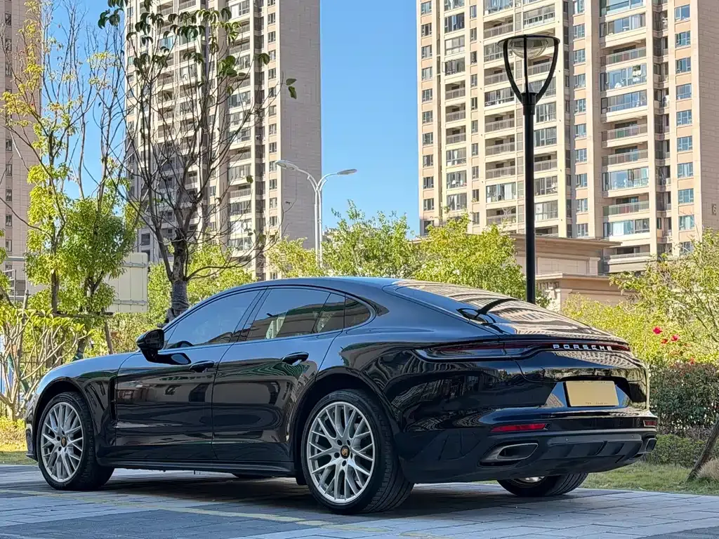 Porsche Panamera 2023 из CN, фото 3