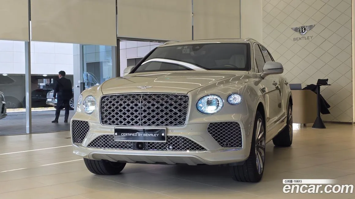 Bentley Bentayga 2025 из KR, фото 1