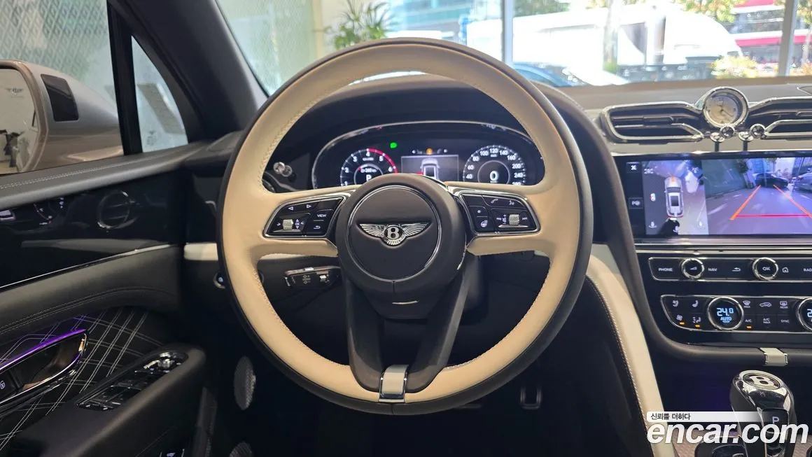 Bentley Bentayga 2025 из KR, фото 10