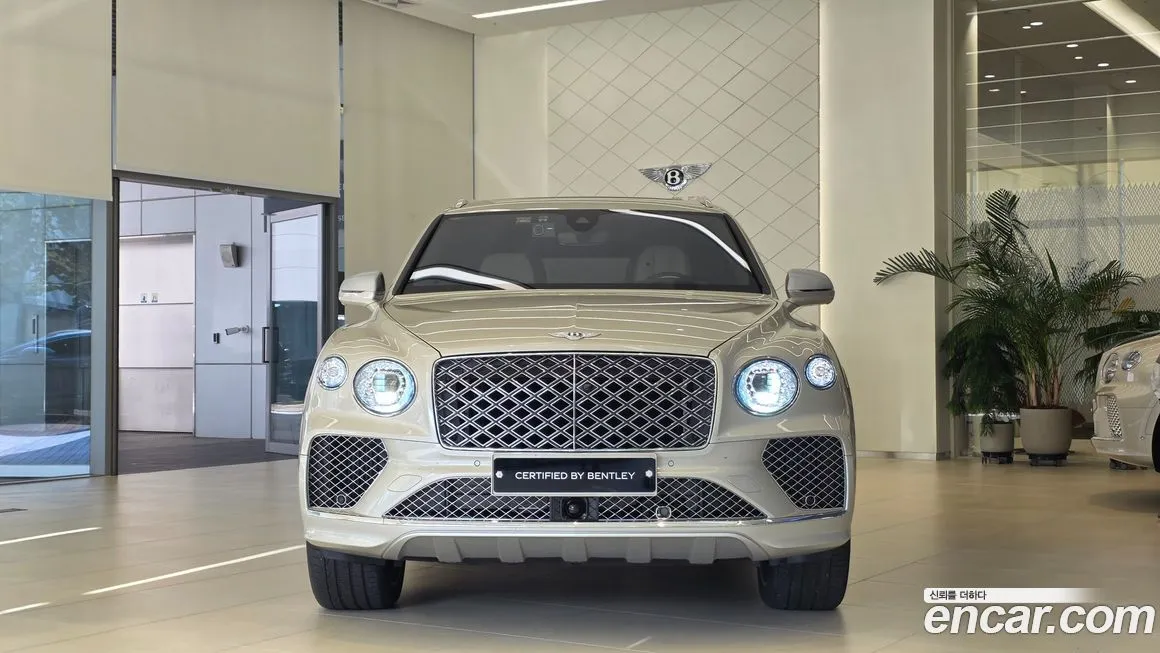 Bentley Bentayga 2025 из KR, фото 2