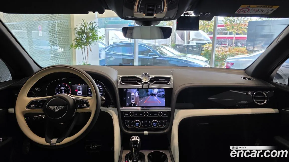 Bentley Bentayga 2025 из KR, фото 9