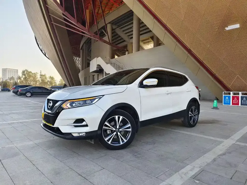 Nissan Qashqai 2021 из CN, фото 1