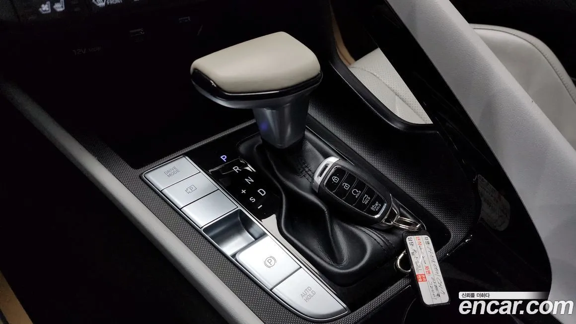 Hyundai AVANTE — фото 9