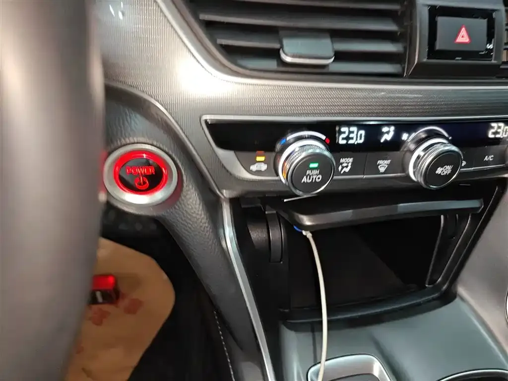 Honda Accord 2021 из CN, фото 9