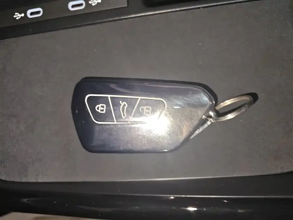 Volkswagen ID.3 2025 из CN, фото 8