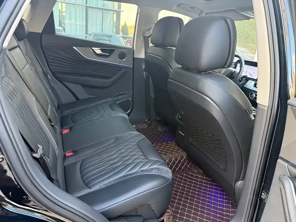 Hongqi HS5 2023 из CN, фото 7
