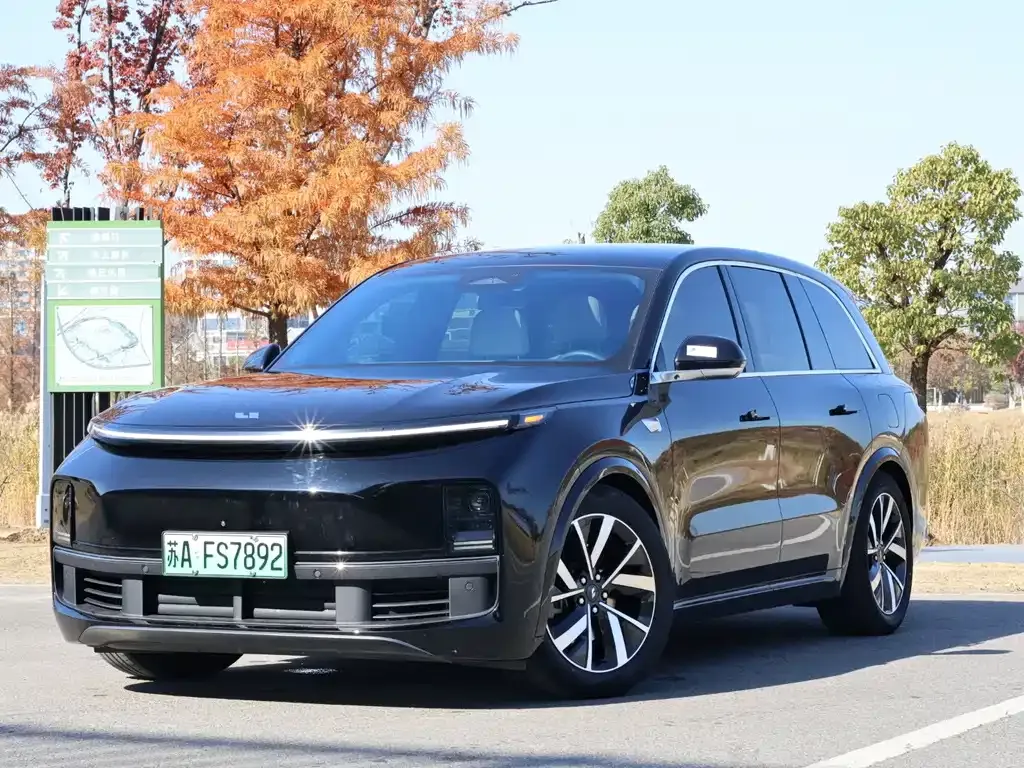 Li Auto L8 2023 из CN, фото 1