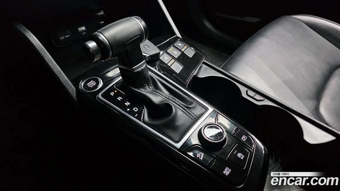 Kia Sportage — фото 9