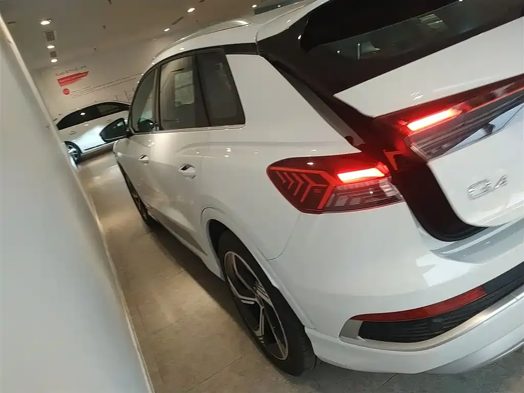 Audi Q4 e-tron 2024 из CN, фото 5