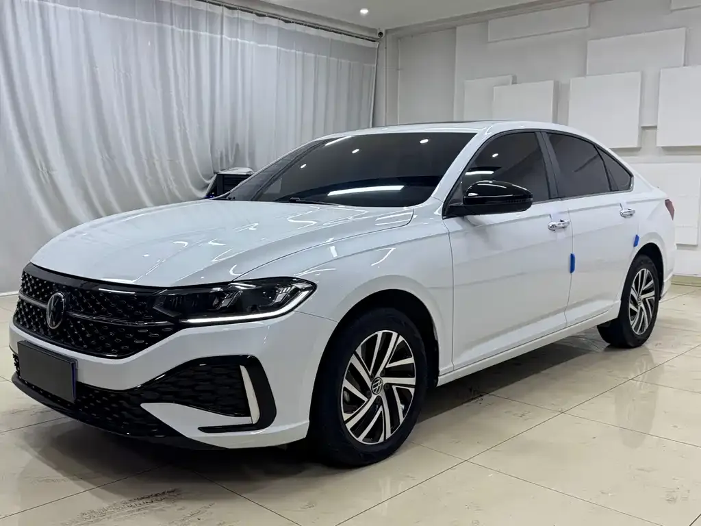 Volkswagen Lavida 2022 из CN, фото 1