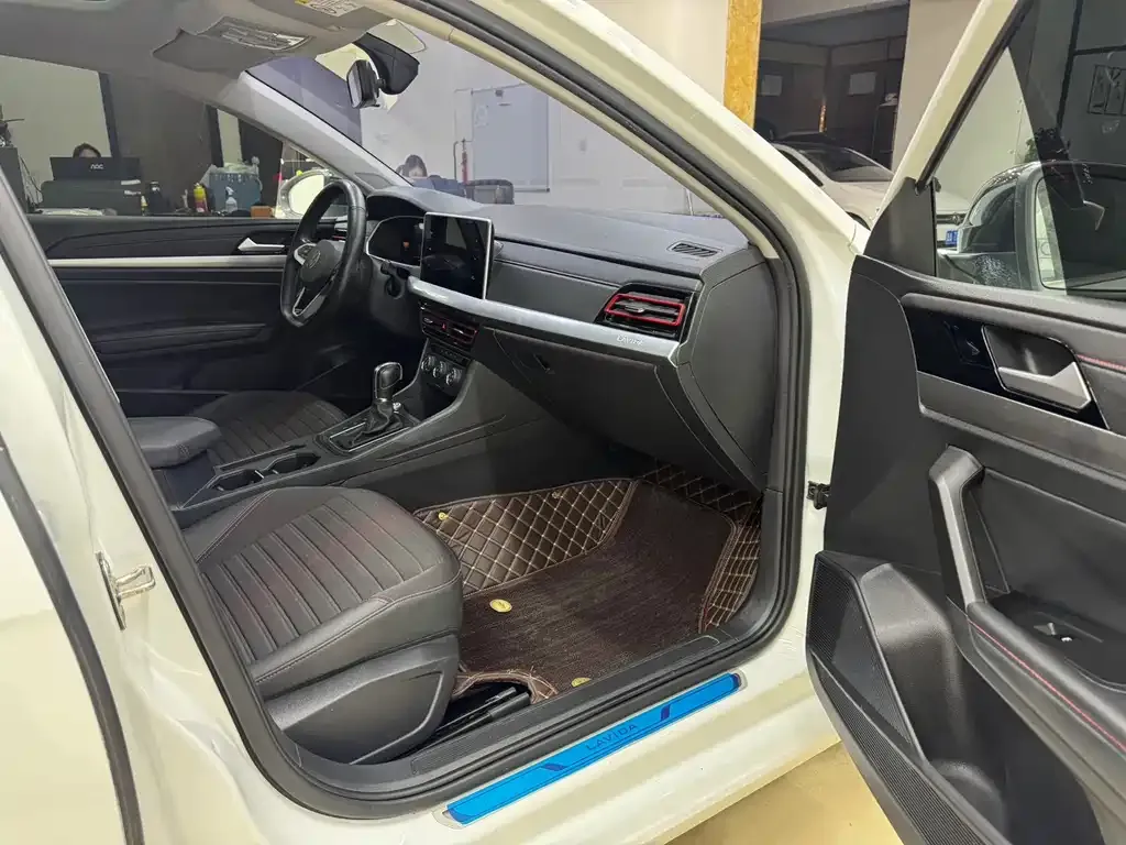 Volkswagen Lavida 2022 из CN, фото 10
