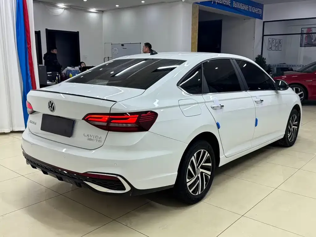 Volkswagen Lavida 2022 из CN, фото 6