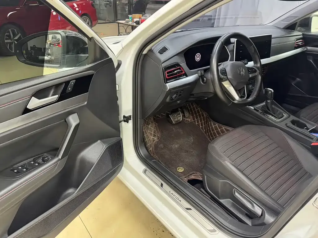 Volkswagen Lavida 2022 из CN, фото 7