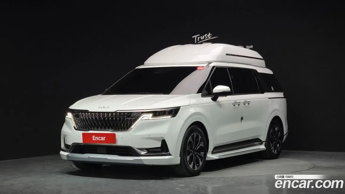 Kia Carnival — фото 1