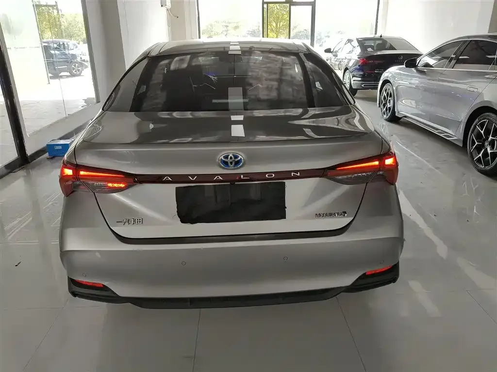 Toyota Avalon 2021 из CN, фото 6