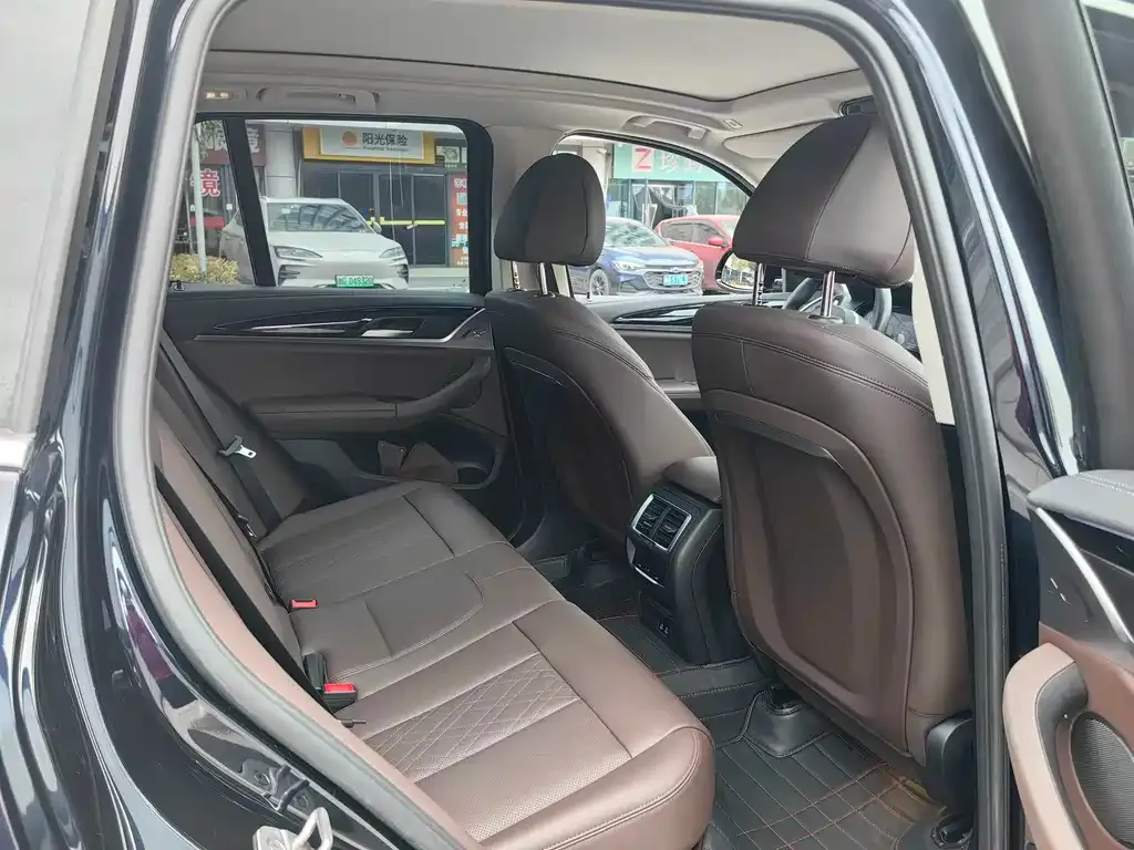 BMW X3 2023 из CN, фото 9