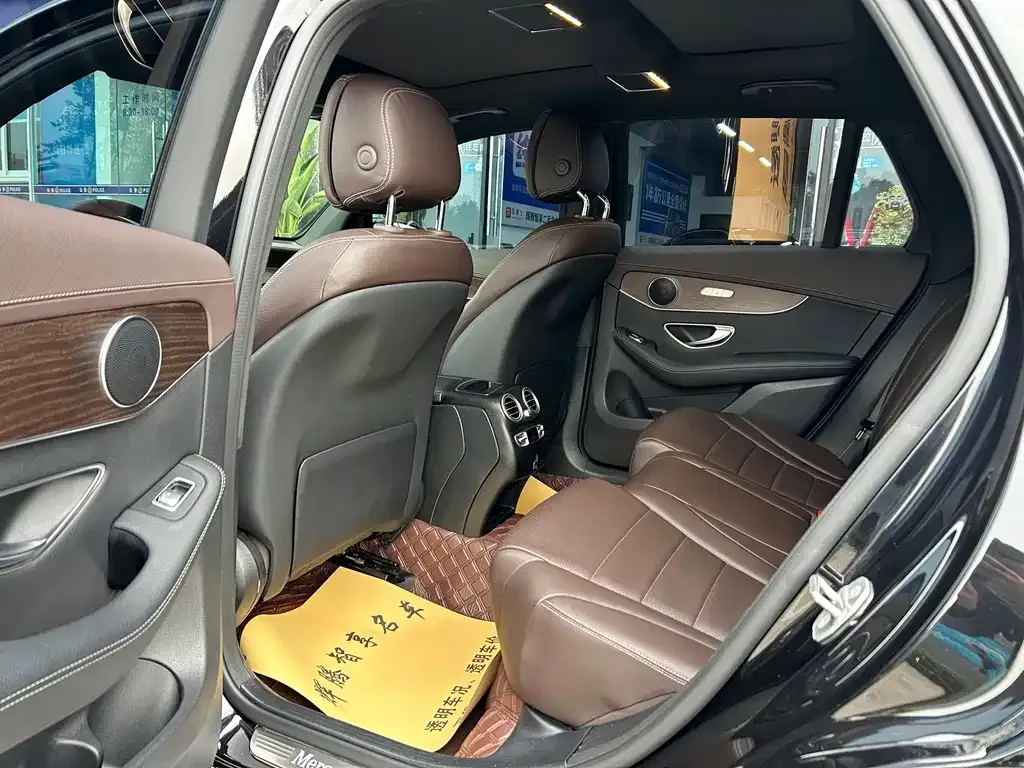 Mercedes-Benz GLC 2022 из CN, фото 8
