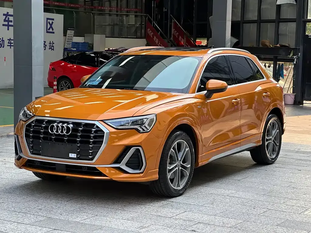 Audi Q3 2021 из CN, фото 1