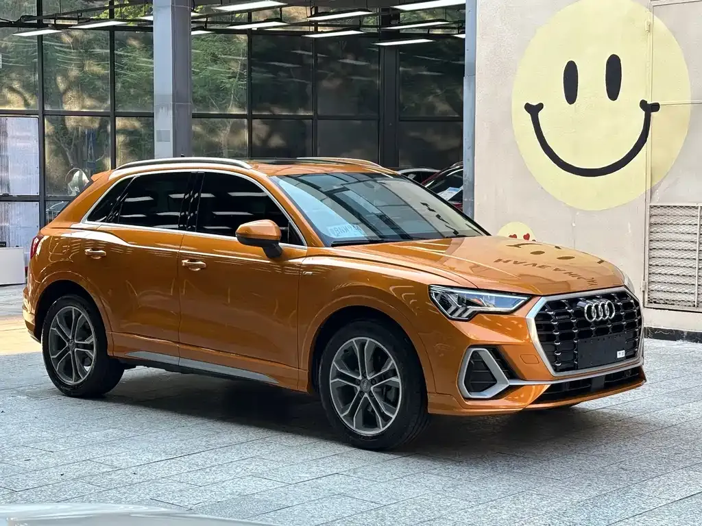 Audi Q3 2021 из CN, фото 3