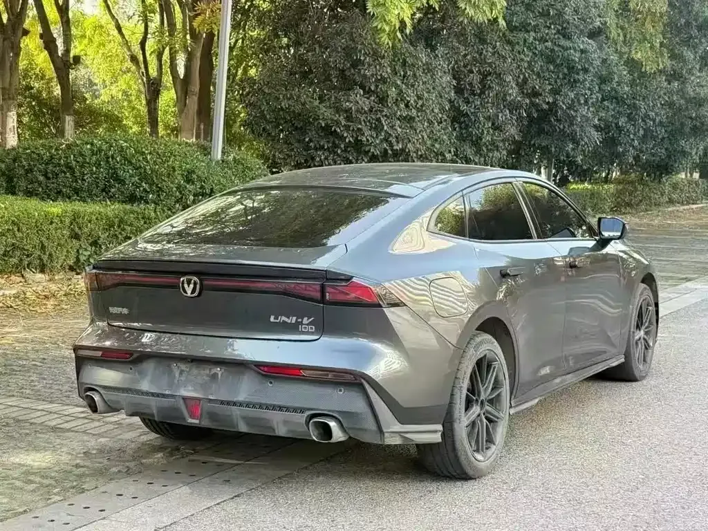 Changan UNI-V iDD 2023 из CN, фото 4