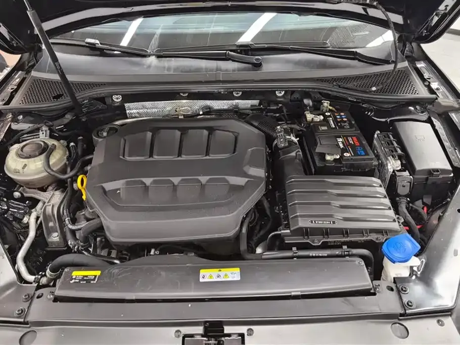 Volkswagen Magotan 2023 из CN, фото 10
