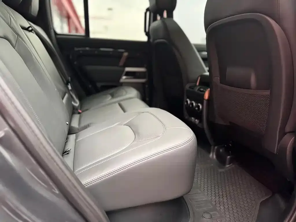 Land Rover Defender 2023 из CN, фото 6