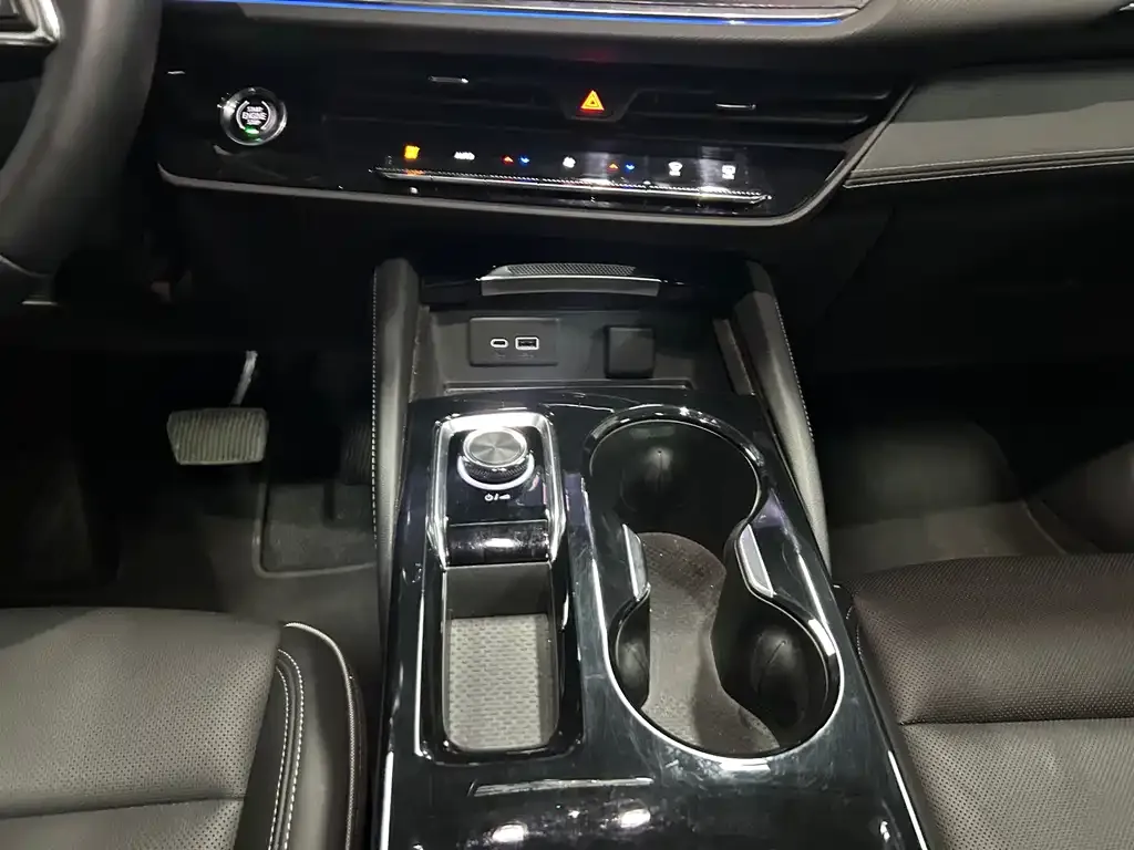Buick Envision Plus 2024 из CN, фото 9