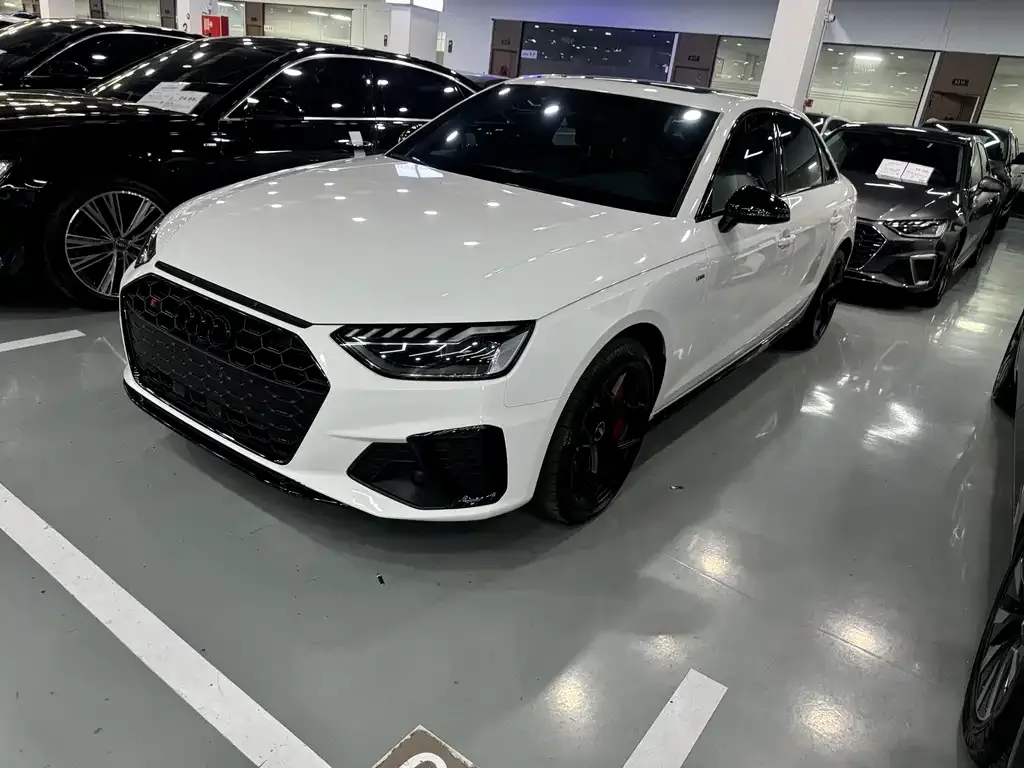 Audi A4L 2024 из CN, фото 1