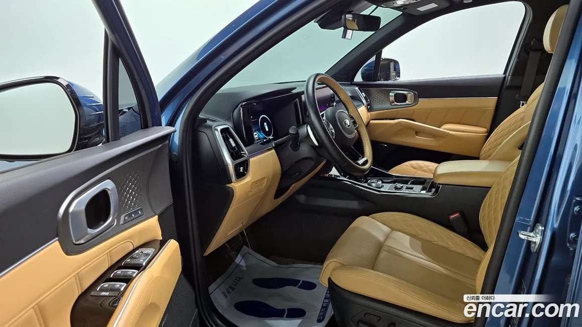 Kia Sorento — фото 10
