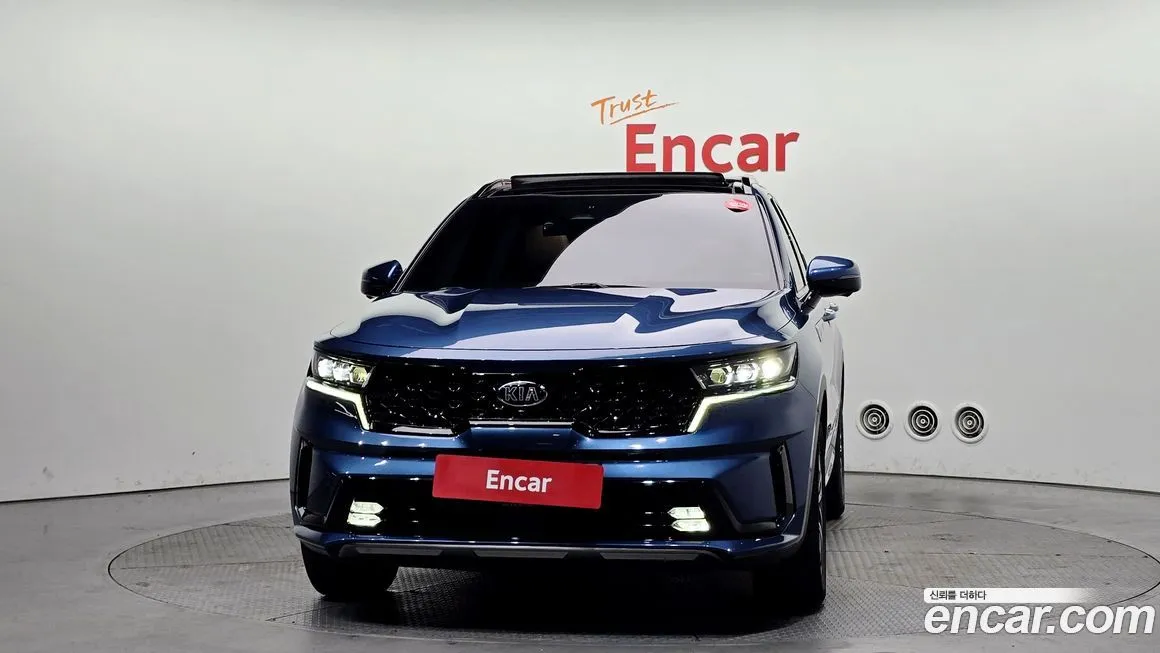 Kia Sorento — фото 3