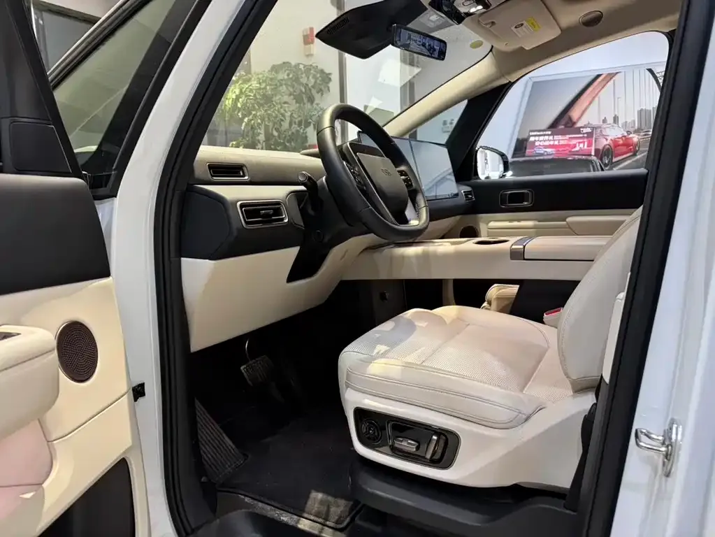 Li Auto MEGA 2025 из CN, фото 5