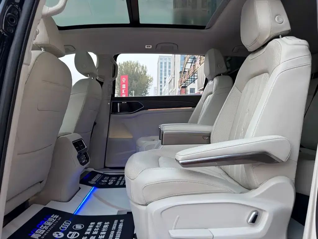 Volkswagen Viloran 2024 из CN, фото 8