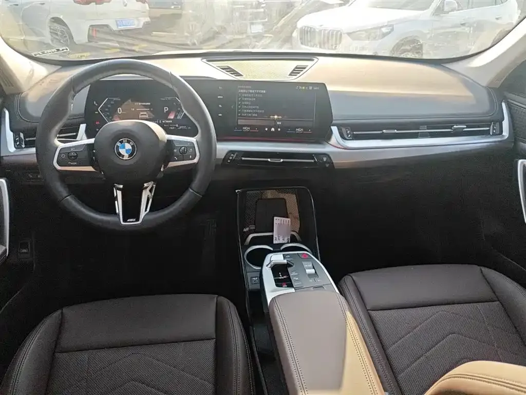 BMW X1 2024 из CN, фото 10