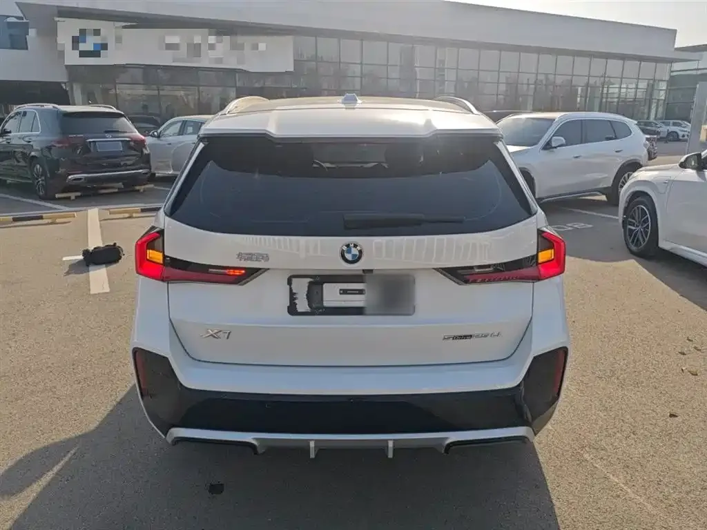 BMW X1 2024 из CN, фото 6