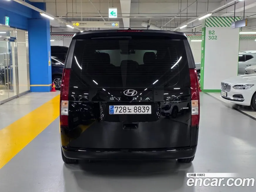 Hyundai Staria 2023 из KR, фото 4