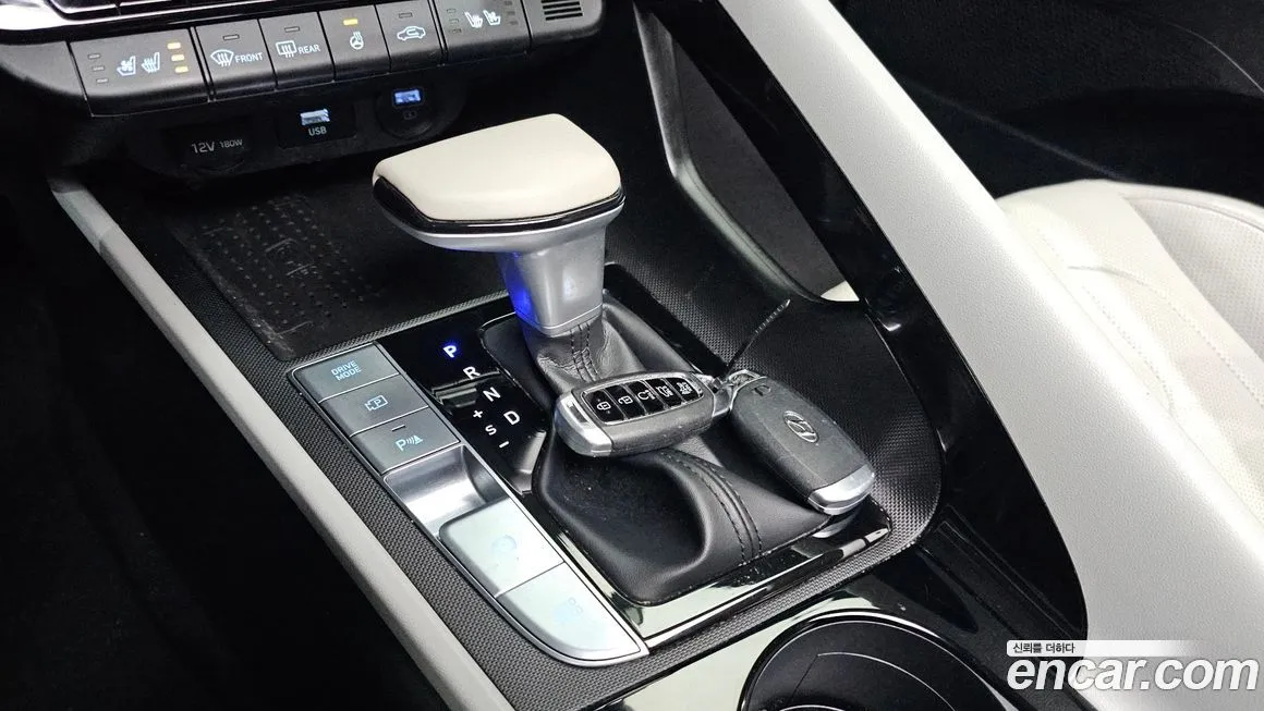 Hyundai AVANTE — фото 9