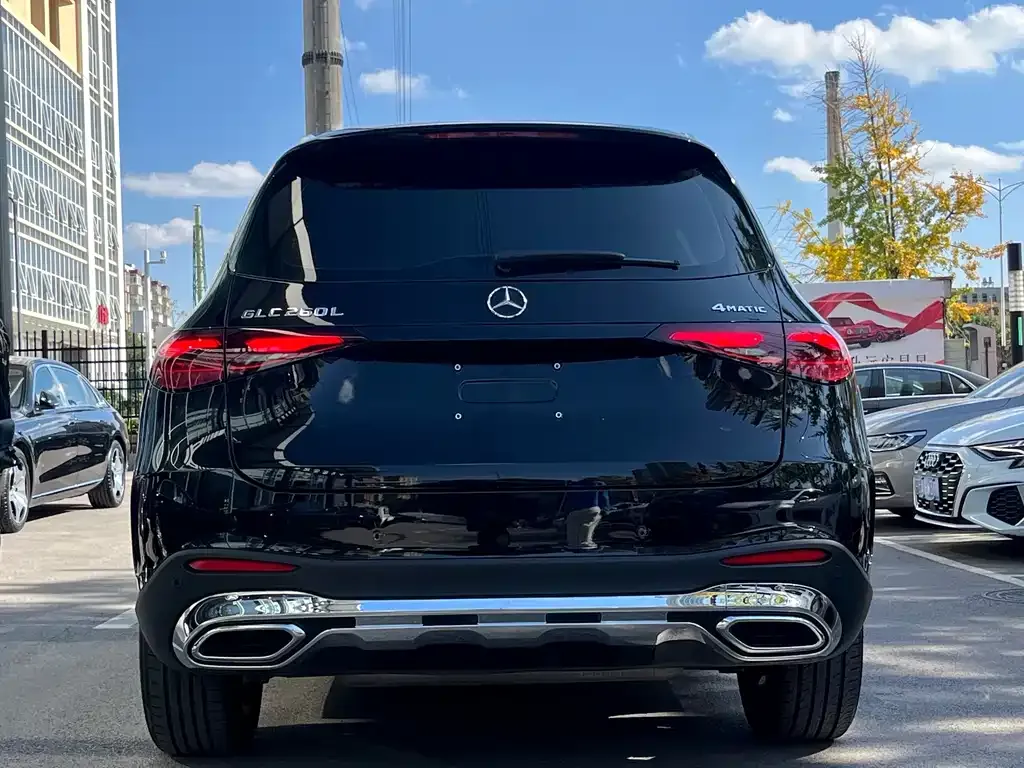 Mercedes-Benz GLC 2023 из CN, фото 8