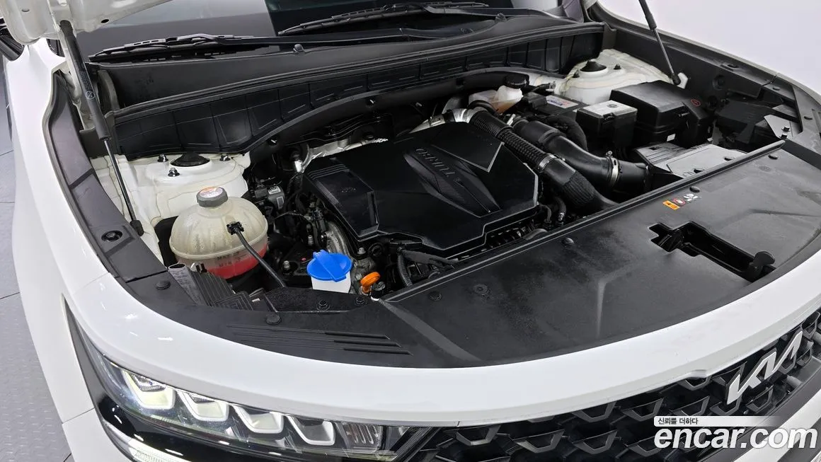 Kia Sorento — фото 6