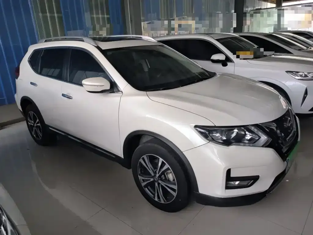 Nissan X-Trail 2023 из CN, фото 4