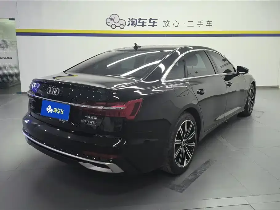 Audi A6L 2023 из CN, фото 3