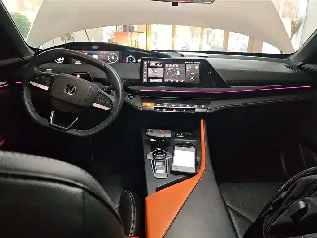 Changan UNI-V 2023 из CN, фото 10