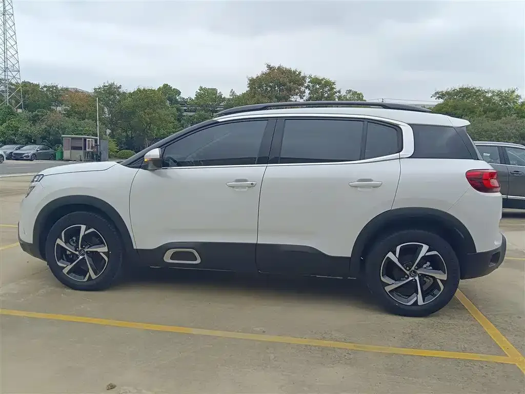 Citroen C5 AIRCROSS 2022 из CN, фото 5