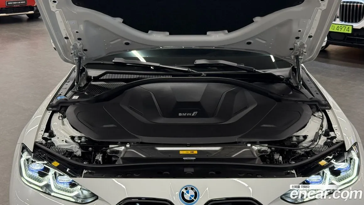 BMW i4 2024 из KR, фото 6