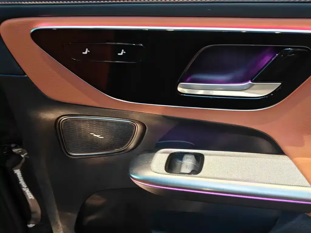 Mercedes-Benz GLC 2024 из CN, фото 10
