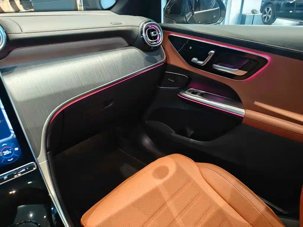 Mercedes-Benz GLC 2024 из CN, фото 6