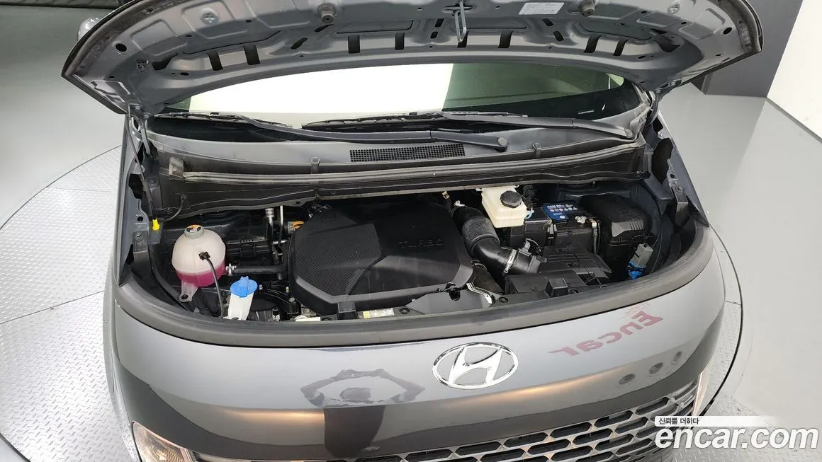 Hyundai Staria — фото 6